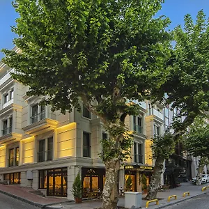 Hotel Grand Naki ***