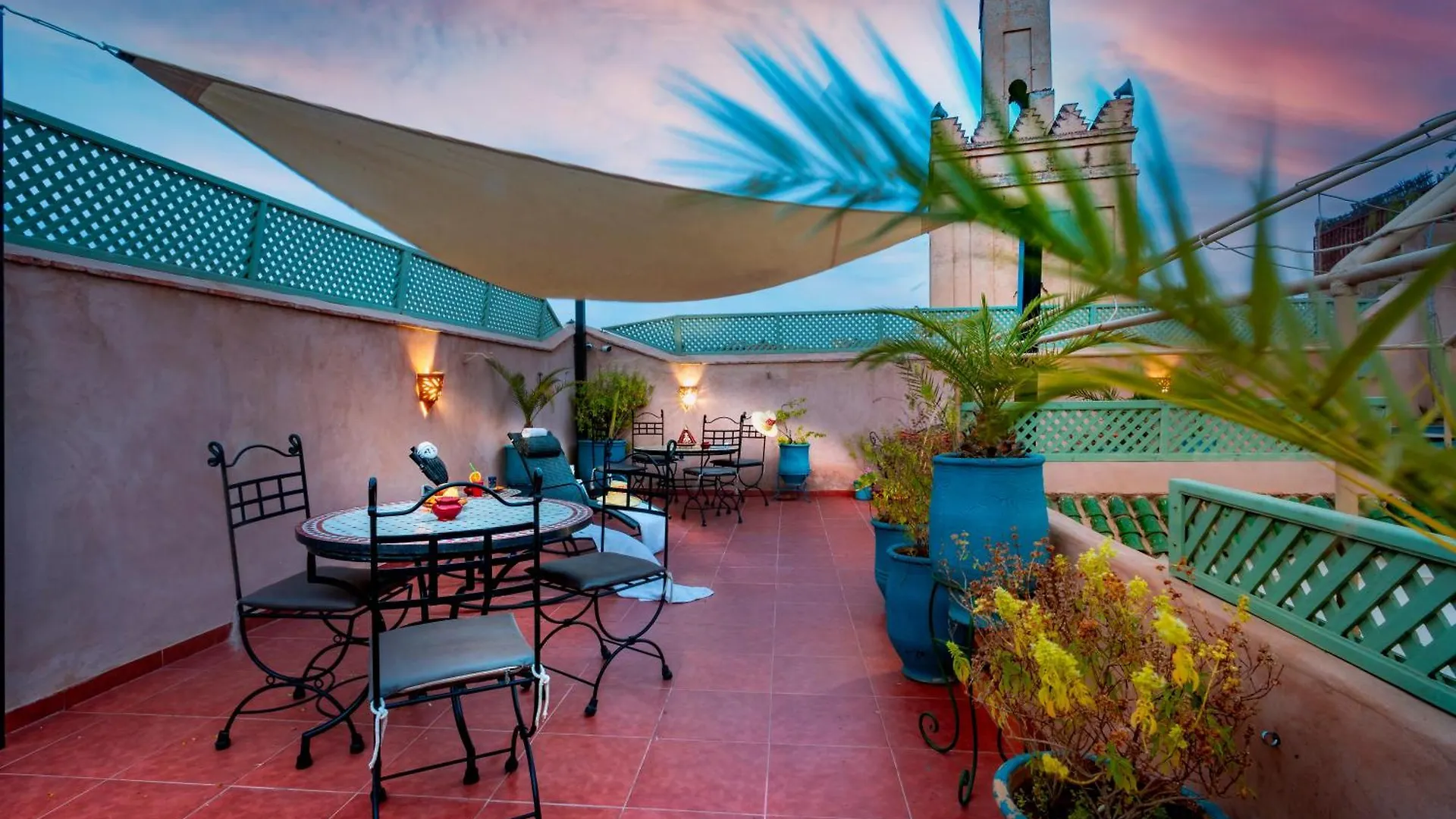 Riad Azalia Marrakesh 3*,
